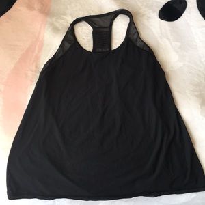 Black lulu tank